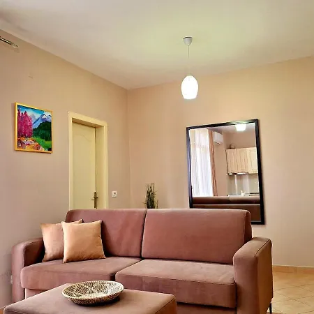 Apartment Celaj *
